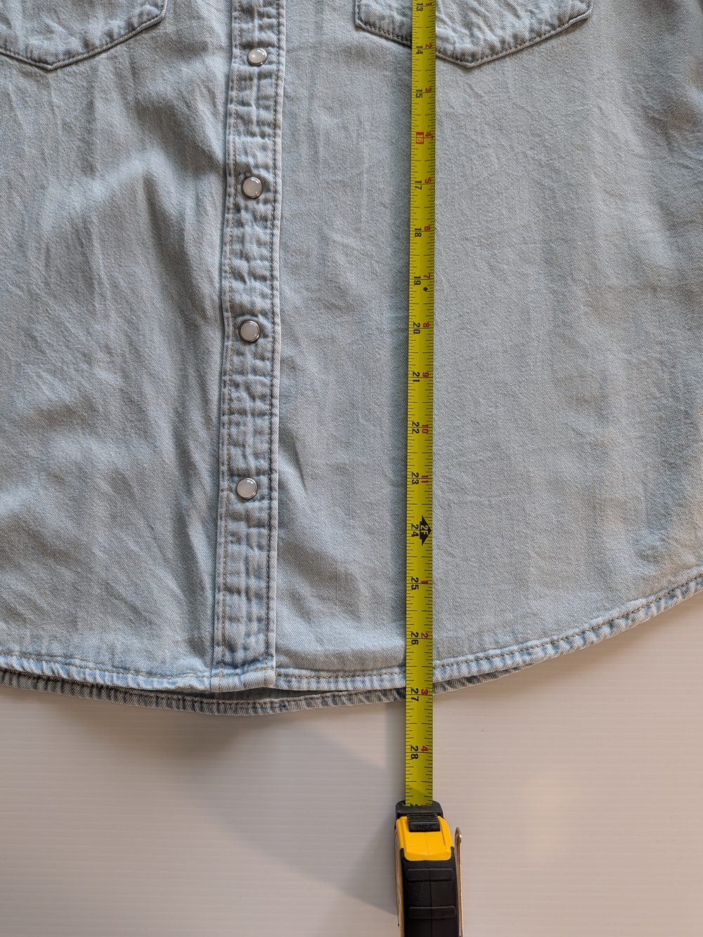 Levi's Essential Light Blue Denim Western Shirt Pearl Snap Buttons - Picture 8 of 10